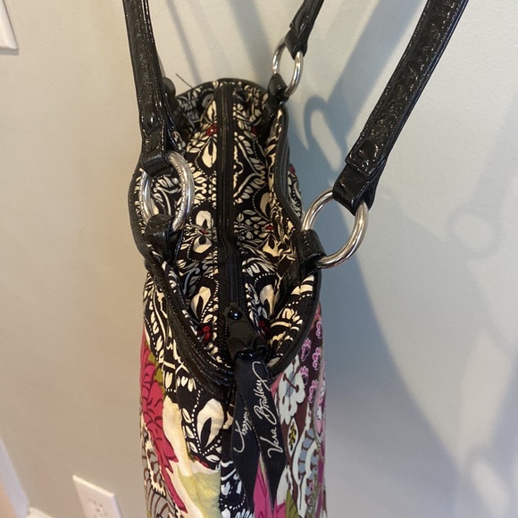 Vera Bradley Limited addition Medley patchwork tote - Picture 7 of 11